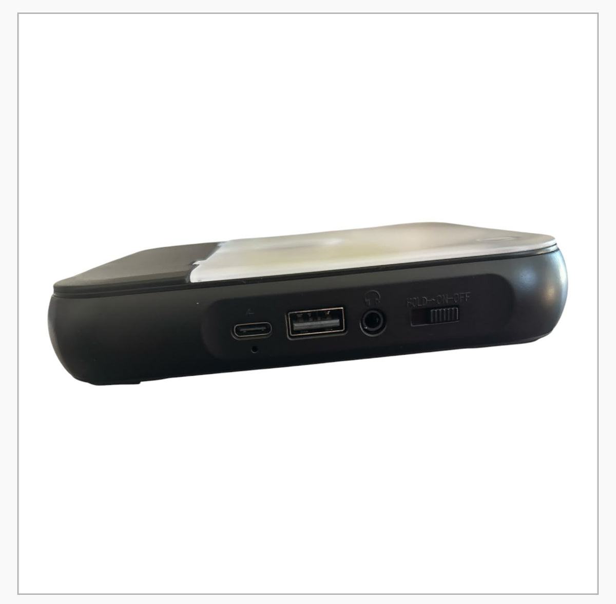 Tragbarer Bluetooth CD-Player (Modell KC-918) mit integrierten Lautsprechern & Zubehör